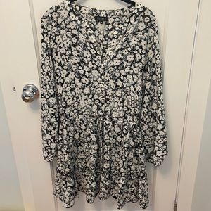 1. State floral long sleeve dress